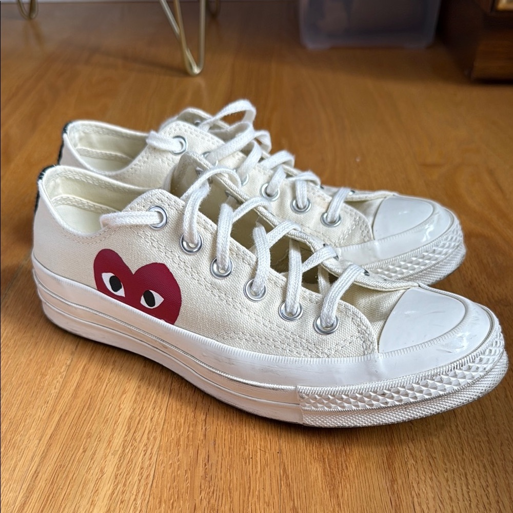 Comme des Garcons Play White Sneakers with Red Heart